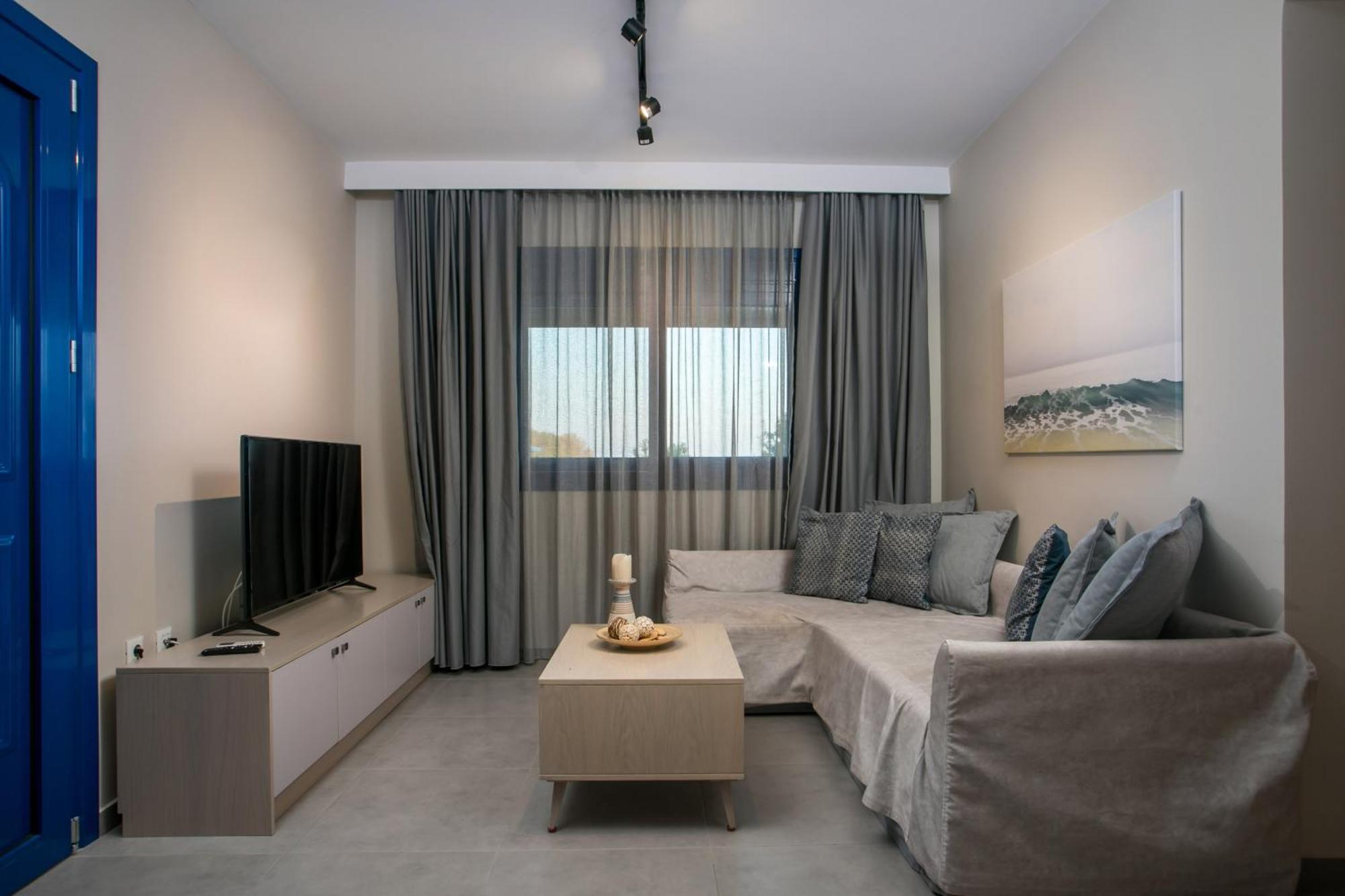 Rita Mare Seafront Villas Heated Pools Gennadi Exterior photo
